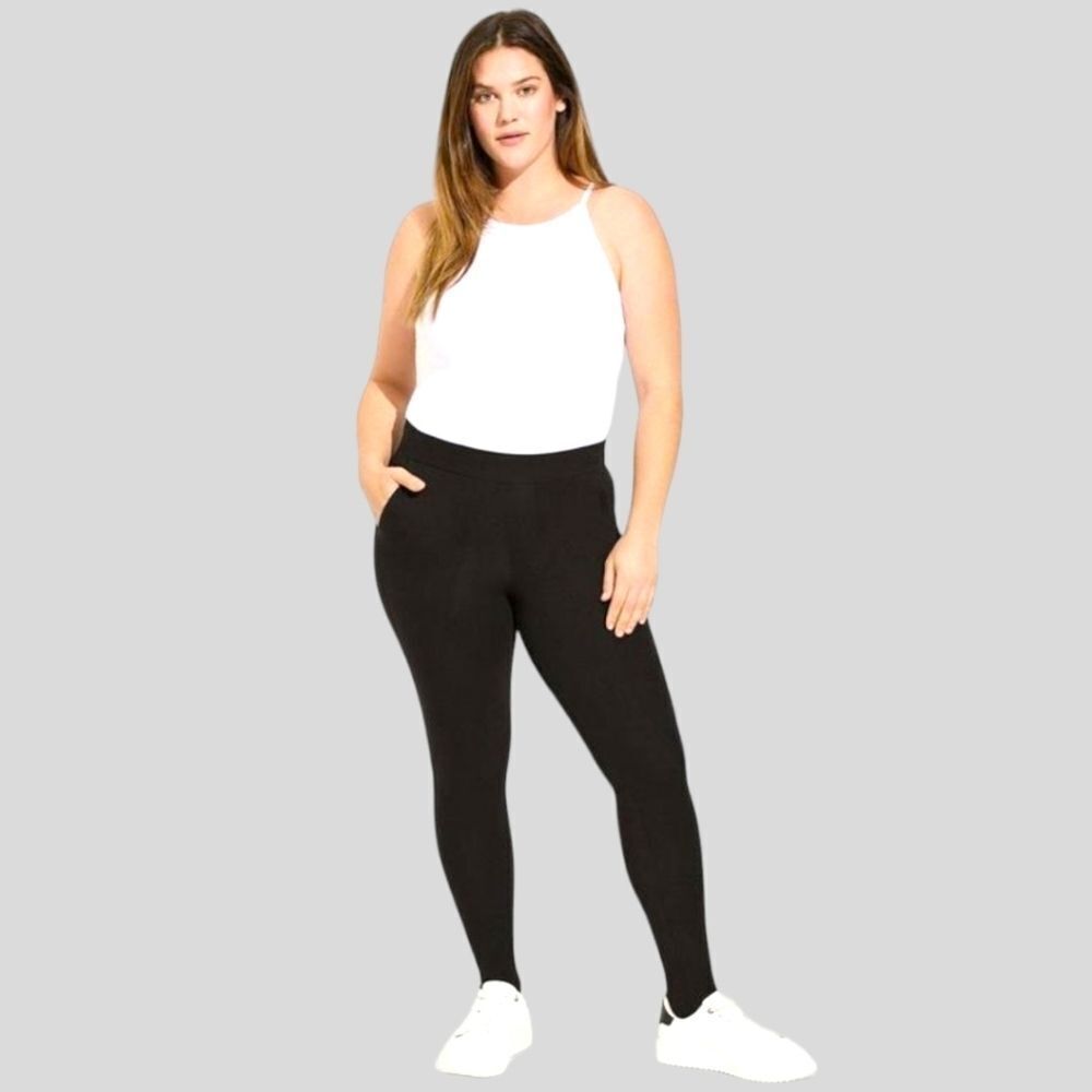 TORRID PlusโSize Full Length Black Signature Waist Stirrup Pocket Leggings - Picture 1 of 8